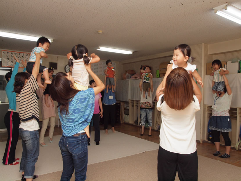 2歳児親子教室 お日さまCLUB